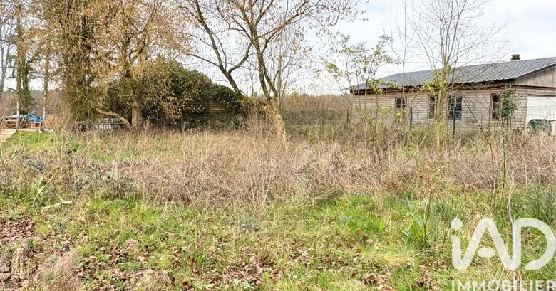 Terrain à Malaunay (76770) · 95 000 €