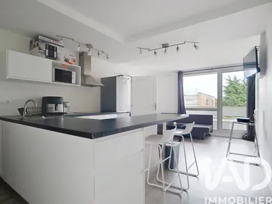 Apartment in Plaisir (78370)