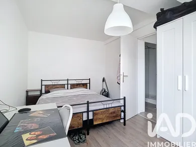 Apartment in Plaisir (78370)