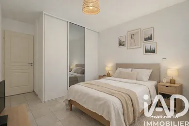 Apartment in Roquefort-les-Pins (06330)
