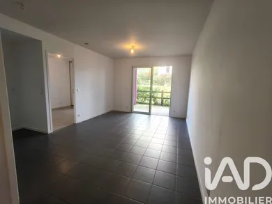 Appartement à La Roche-sur-Yon (85000)