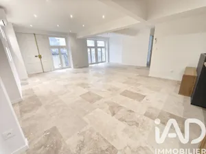 Apartment in Laval (53000)