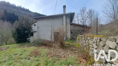 Maison de campagne à Saint-Julien-Vocance (07690)