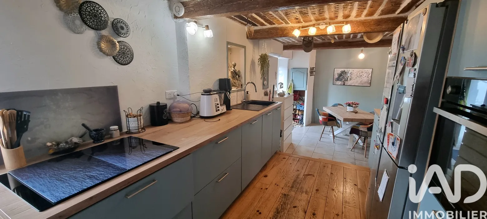 Vente maison à Six-Fours-les-Plages (83140) : maison de village 6 pièces 141 m² - 1963187 — 2