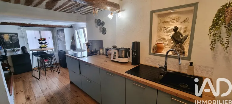 Maison 6 pièces 141 m² · à Six-Fours-les-Plages · 141 m² · 374 000 €
