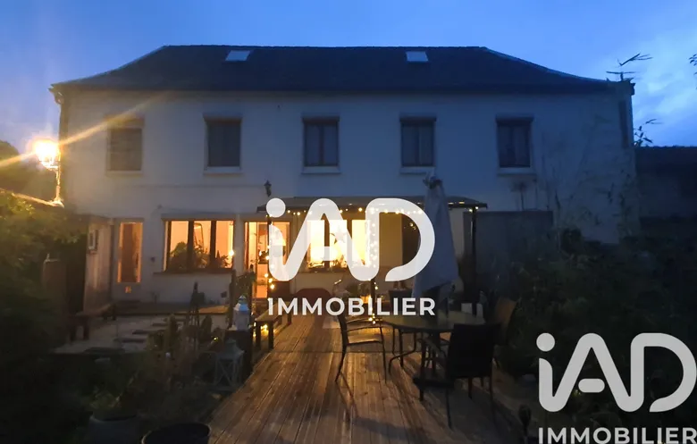Maison 8 pièces 234 m² · à Belloy-sur-Somme · 234 m² · 292 000 €