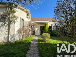 Maison à Bougival (78380)