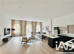 Apartment in Saint-Étienne (42000)