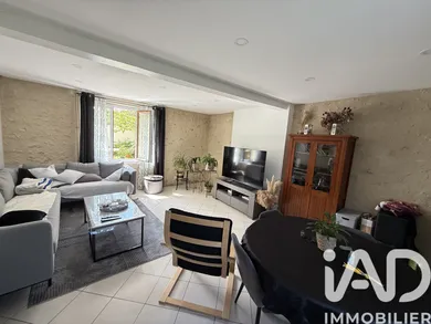 House in Sainte-Colombe (77650)