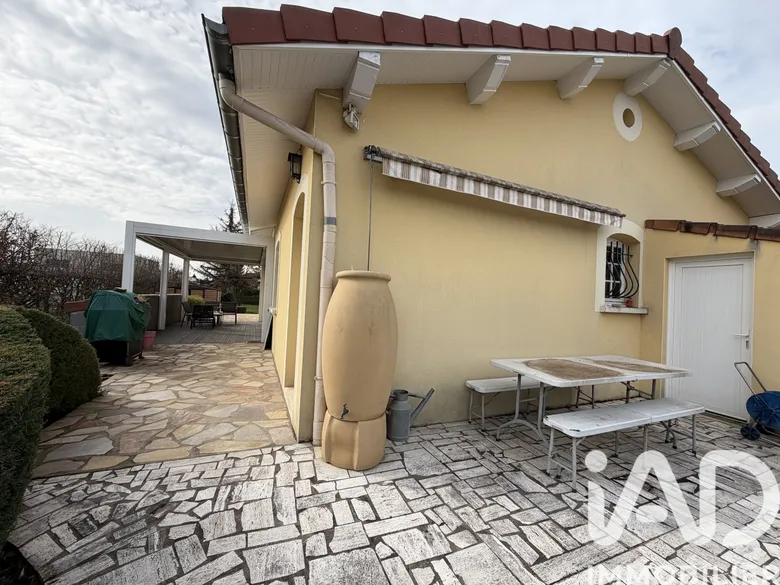 Maison 7 pièces 170 m² · à Veauche · 170 m² · 385 000 €
