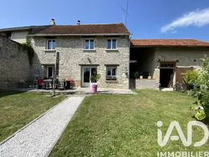 House in Briarres-sur-Essonne (45390)