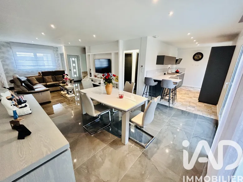 Maison 5 pièces 140 m² · à Pont-À-Mousson · 140 m² · 320 000 €