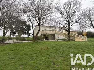 Park home in Mirambeau (17150)