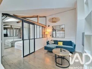 Apartment in Paris (75006)