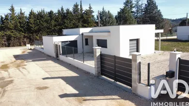 Maison d'architecte à Saint-Martin-de-Valgalgues (30520)