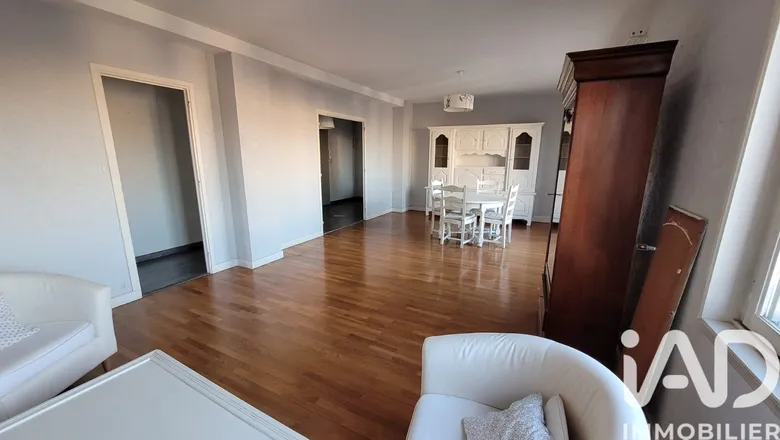 Appartement 5 pièces 106 m² · à Lyon · 106,5 m² · 270 000 €