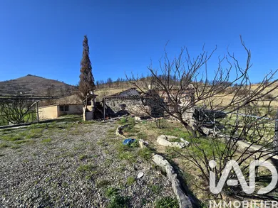 Maison de campagne à DURBAN CORBIERES (11360)