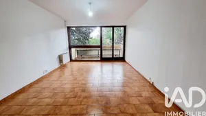 Apartment in Aix-en-Provence (13100)