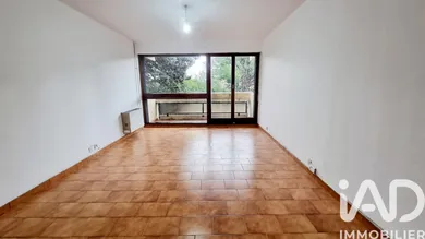 Apartment in Aix-en-Provence (13100)
