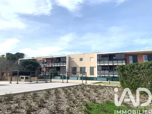 Appartement à Roquebrune-sur-Argens (83520)