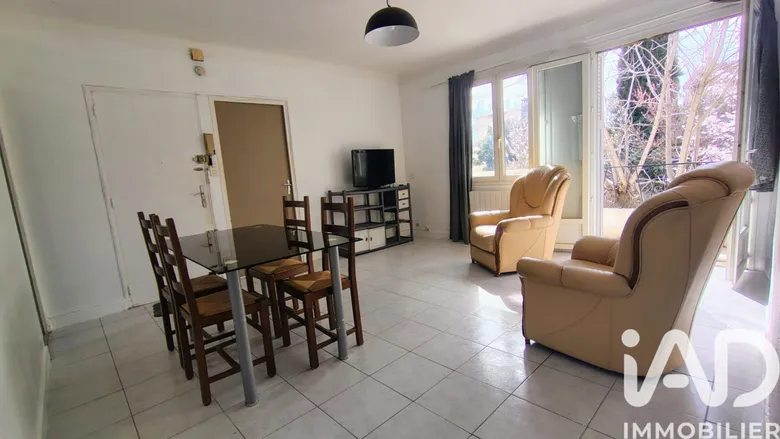 Appartement 4 pièces 54 m² · à Carpentras · 54,3 m² · 138 000 €