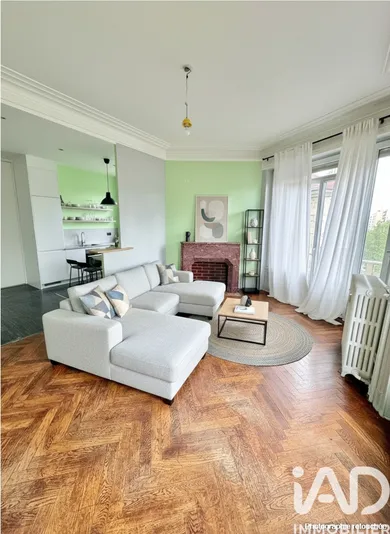 Apartment in Saint-Étienne (42100)