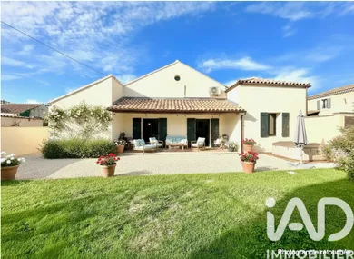 Maison traditionnelle à Sarrians (84260)