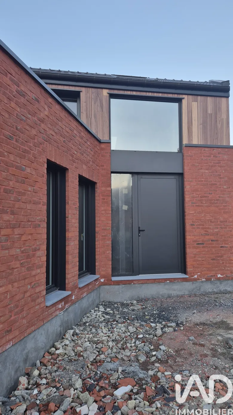 Maison 5 pièces 175 m² · à Rosult · 175 m² · 382 000 €