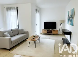 Appartement à Bordeaux (33300)