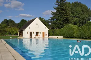 Maison à Crespières (78121)