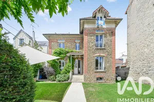 Maison à Saint-Maur-des-Fossés (94210)