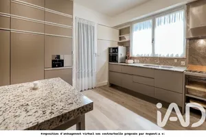 Maison traditionnelle à Saint-Maur-des-Fossés (94210)