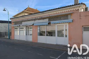 Immeuble à Saint-Seurin-sur-l'Isle (33660)