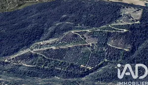 Terrain à plan de la tour (83120)