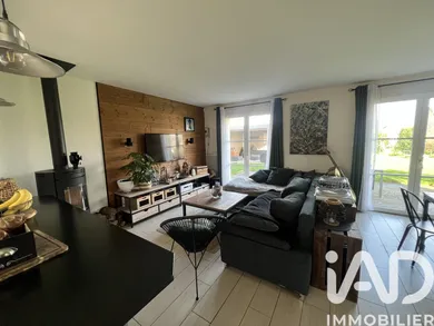 House in Montereau-sur-le-Jard (77950)