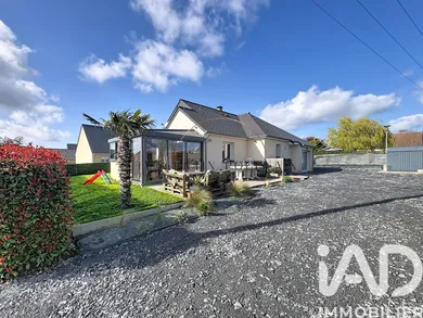 Pavillon à Moon-sur-Elle (50680)