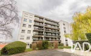 Apartment in Viry-Châtillon (91170)