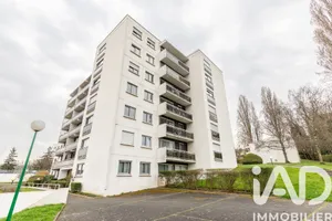 Apartment in Viry-Châtillon (91170)