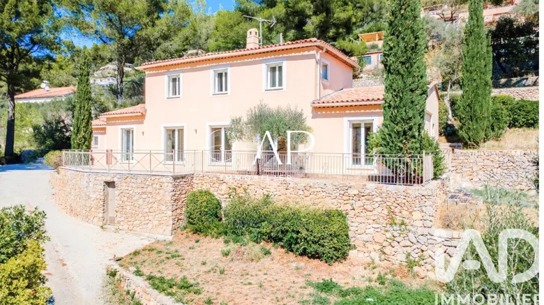 Maison 6 pièces 136 m² · à La Valette du Var · 136 m² · 799 000 €