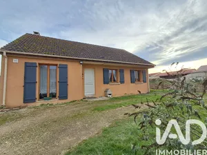 Detached house in Varennes (89144)
