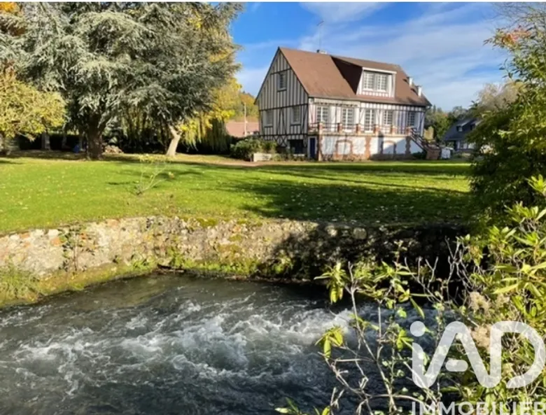 Maison 11 pièces 338 m² · à Pont-Audemer · 338 m² · 665 000 €
