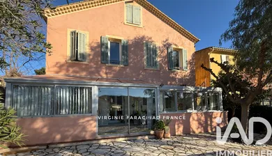Apartment in Le Castellet (83330)