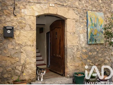 Maison de village à Tourrettes (83440)