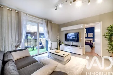 Apartment in cenon (33150)