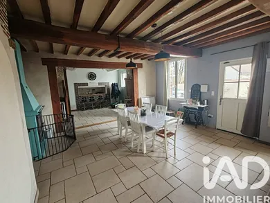 Maison de campagne à Chessy-les-Prés (10130)
