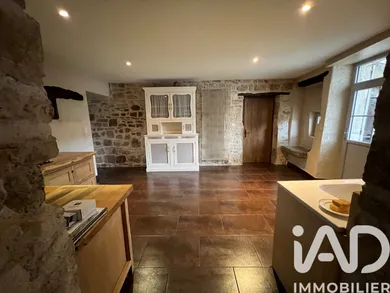 Maison à Saint-Hymetière (39240)