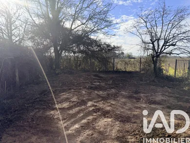 Terrain à bâtir à Saint-Germain-du-Puch (33750)