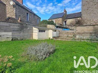 Terrain à bâtir à Fougères (35300)