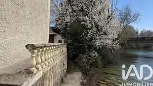 Maison à Bédarrides (84370)