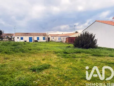 Terrain à bâtir à Vairé (85150)